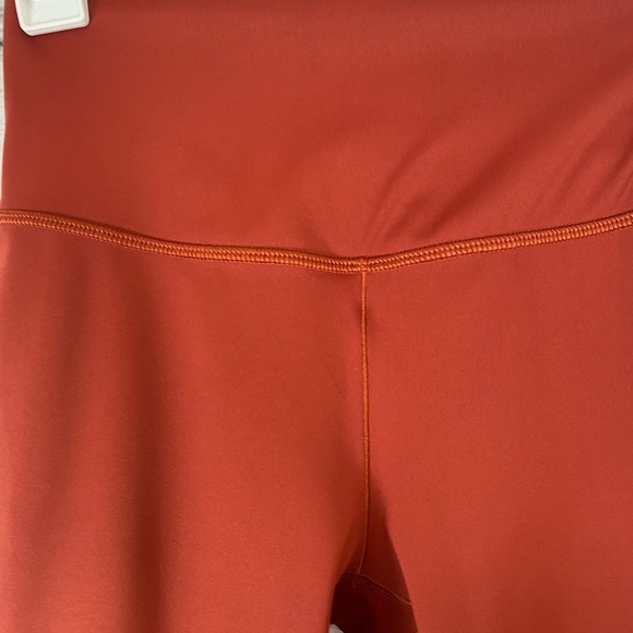 Calia Carrie Underwood Red Capri High Waisted Leggings size Small - Picture 2 of 7
